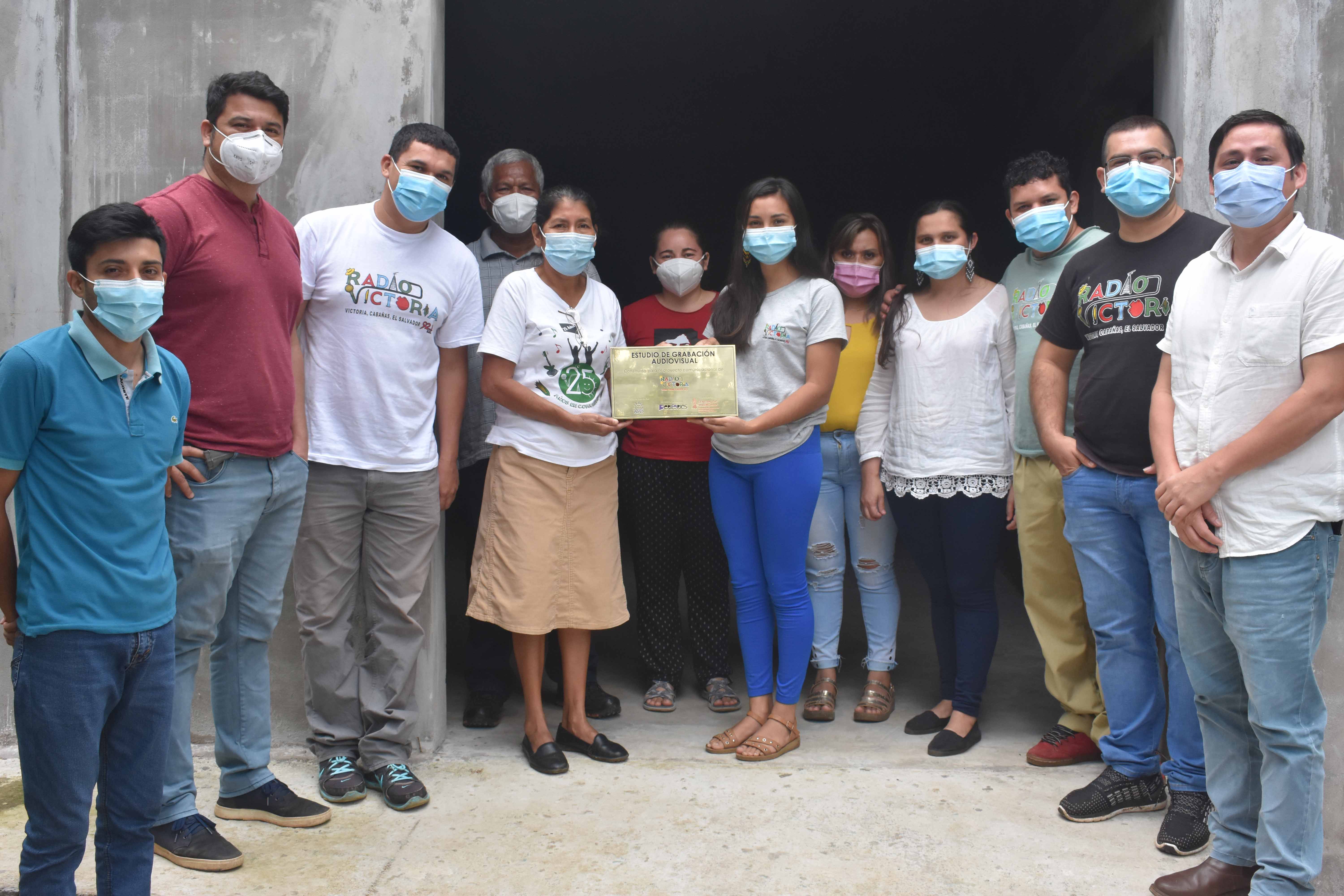 ADES y Radio Victoria finalizan construcción de Estudio de Grabación Audiovisual 